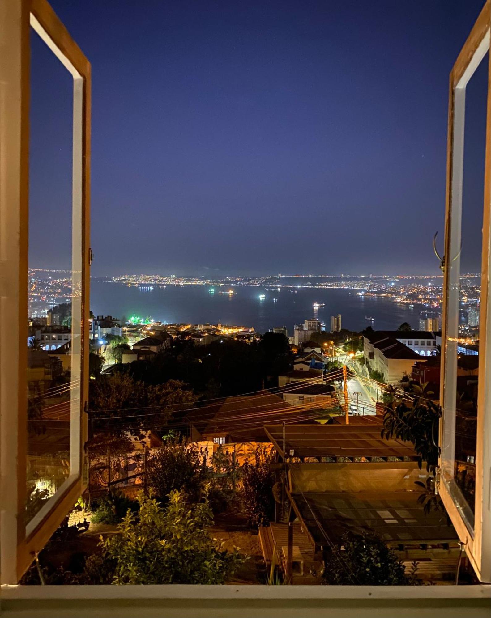 Hotel Faro Azul Valparaiso Cerro Alegre Exterior photo
